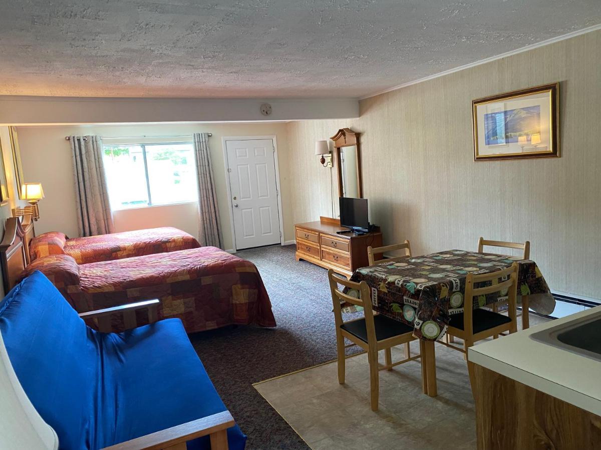 Hotel Lincoln Log Colony à Lac George Extérieur photo